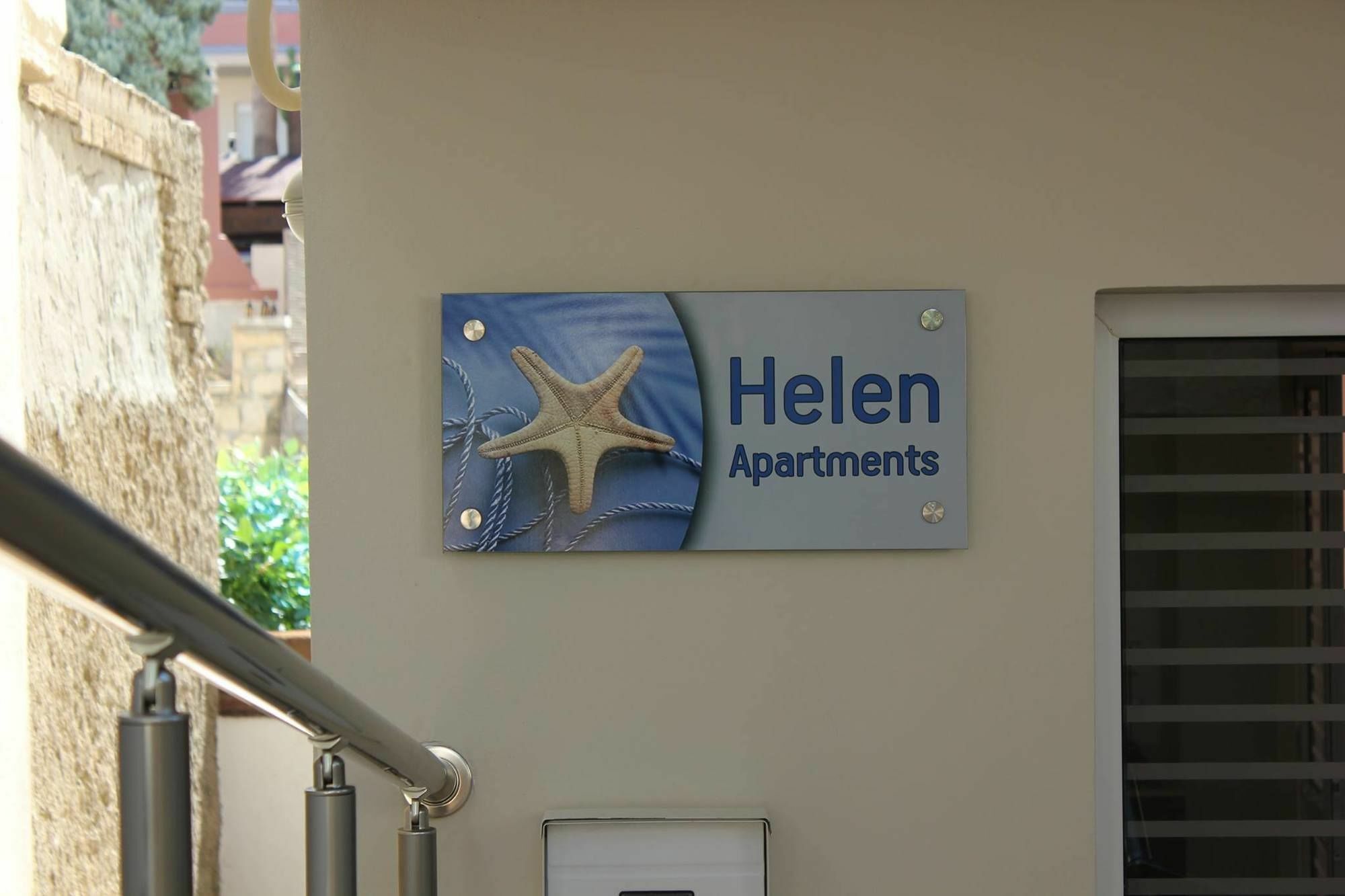 Helen Apartments Rétino Exterior foto